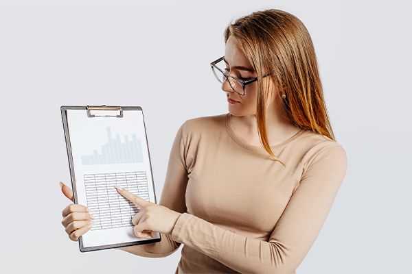 How to Choose the Best Gynaecologist in Delhi
